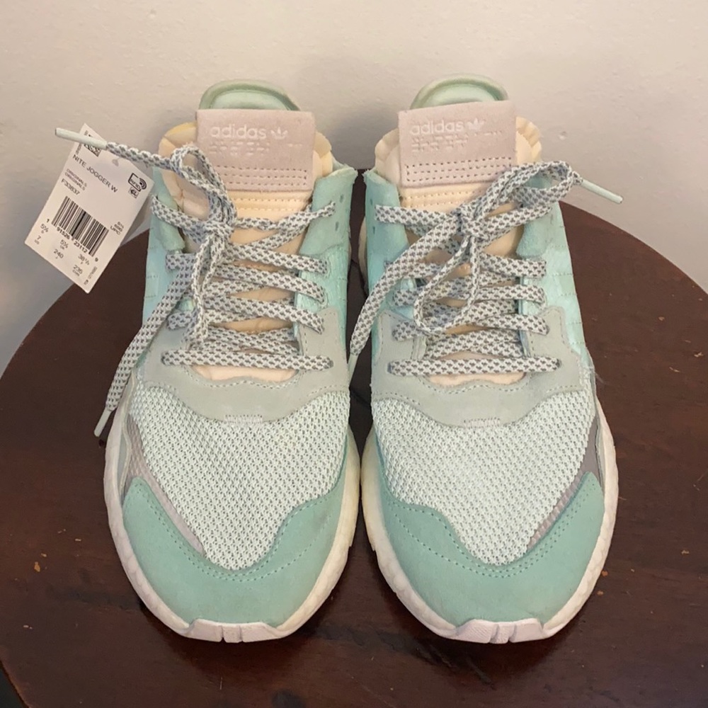 NWT Adidas Nite Jogger Size 7